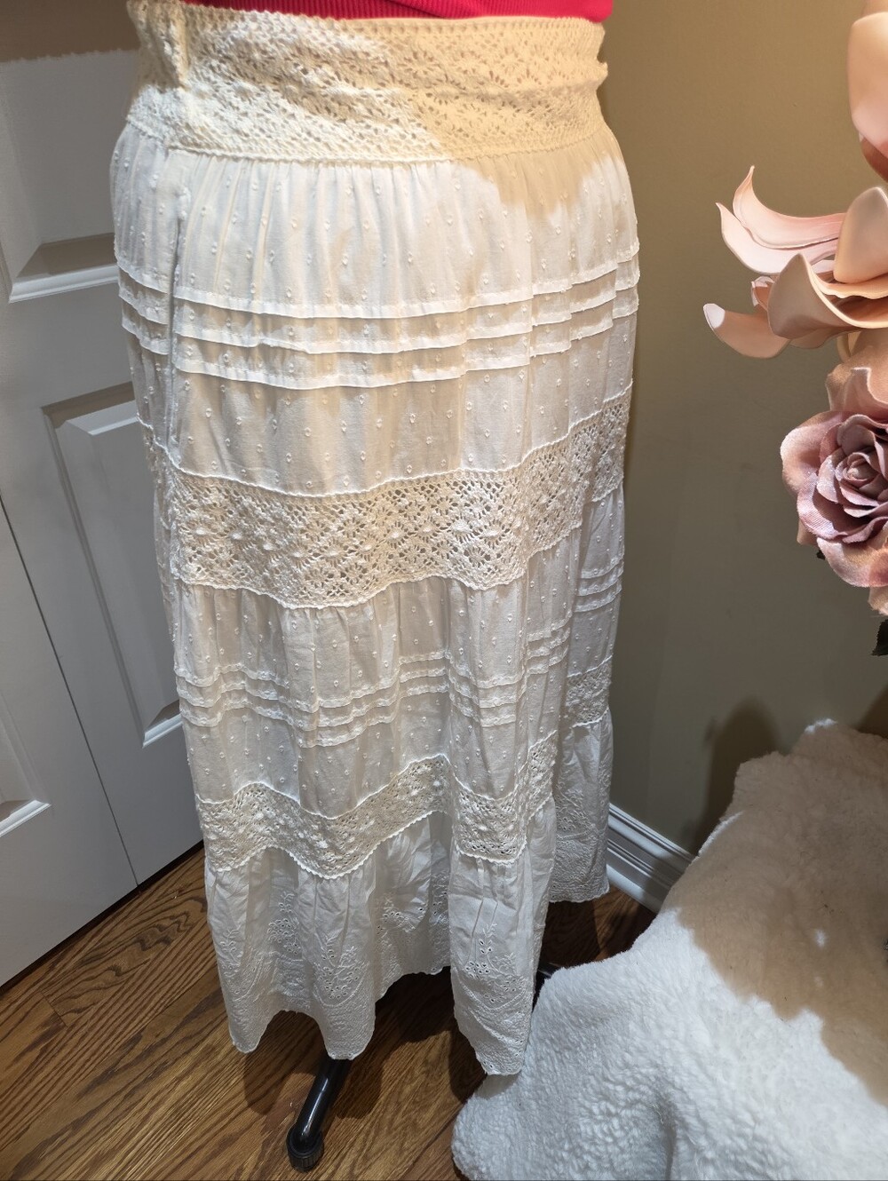 Nwt M & 1X & 2X Jennifer & Grace Women's OffWhite Eyelet Tiered Maxi SkirtB3 - Picture 10 of 17